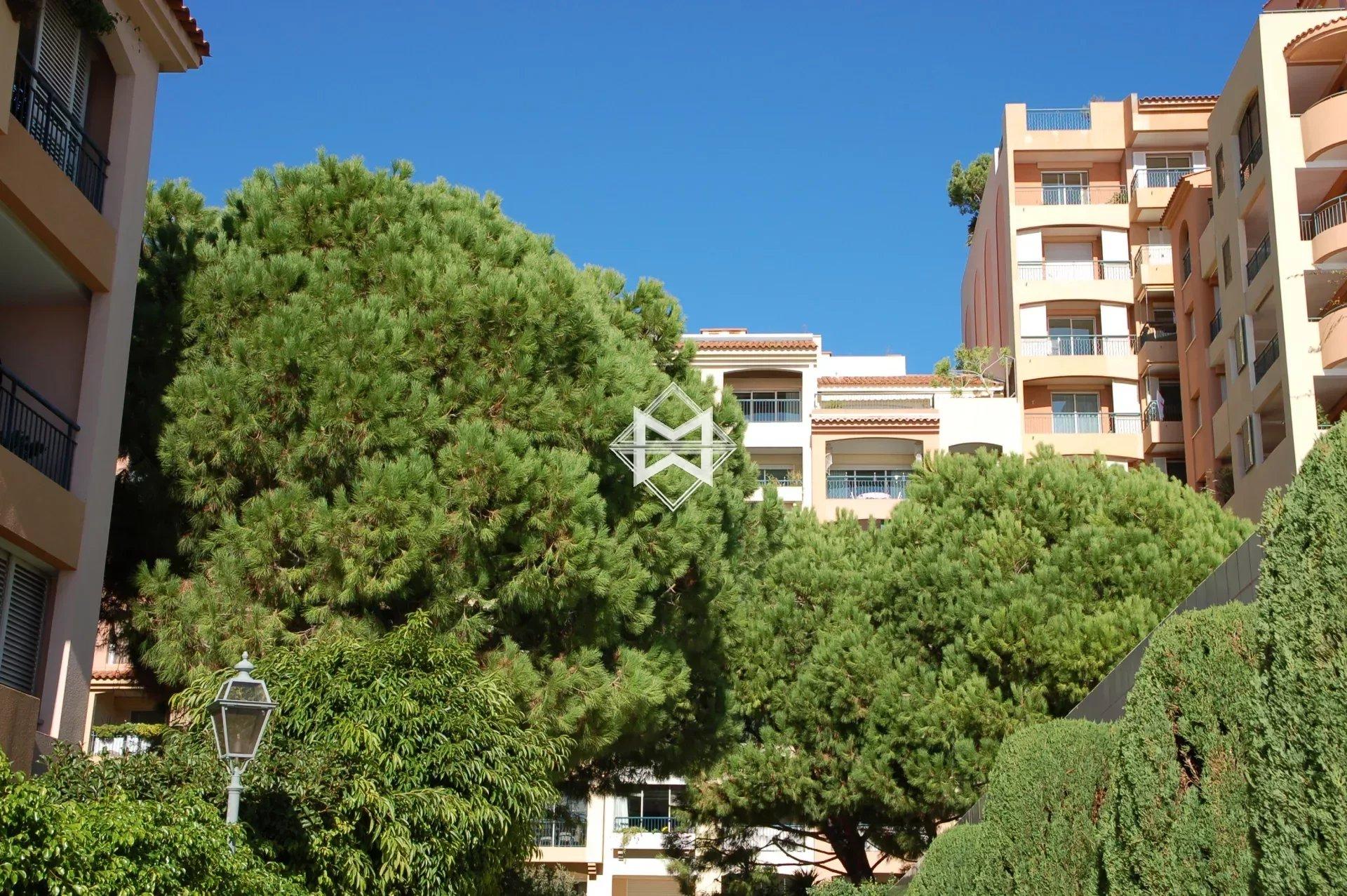 sale-apartment-fontvieille-4-bedrooms-sea-view-family-apartment